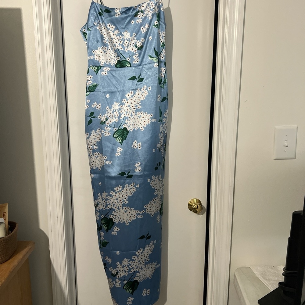 RIHOAS Light Blue Floral Smocked Blouse